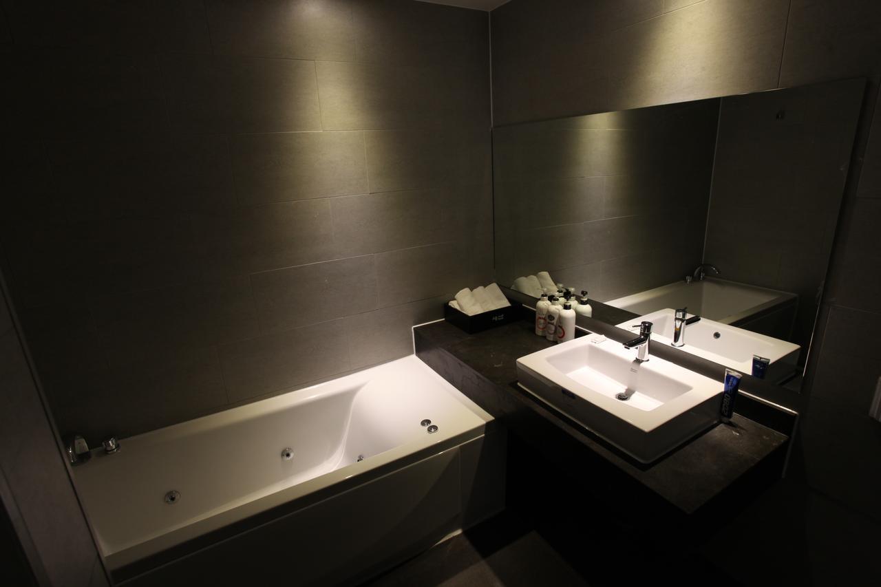 Hotel Sopoong Incheon Bagian luar foto